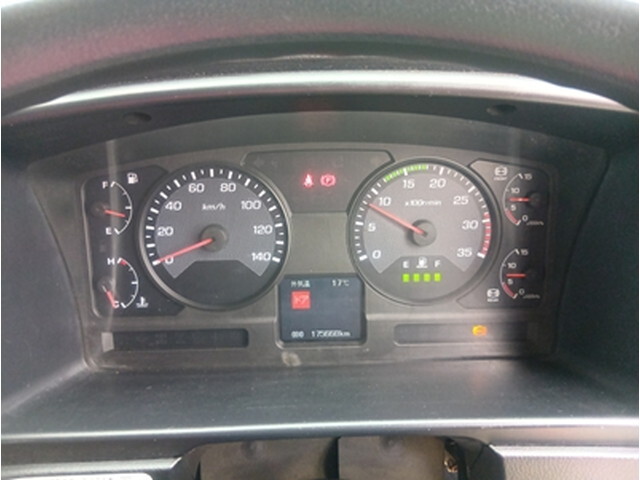 三菱ふそうファイター平ボディ中型（4t）[写真26]