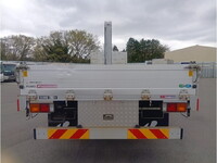 三菱ふそうファイター平ボディ中型（4t）[写真06]