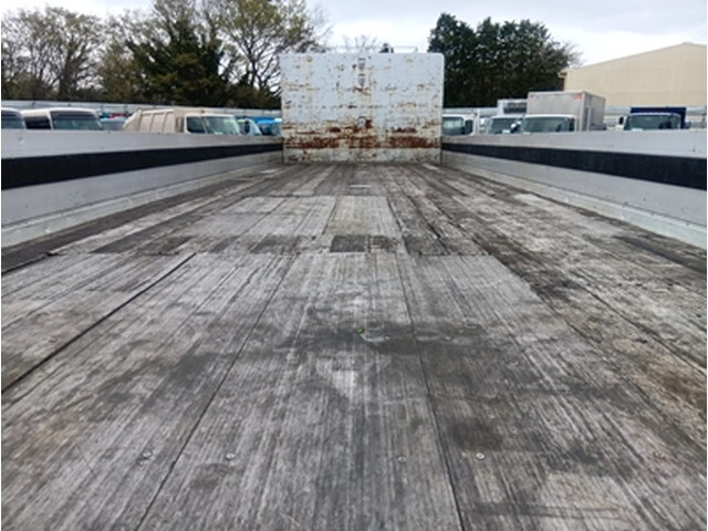 三菱ふそうファイター平ボディ中型（4t）[写真06]