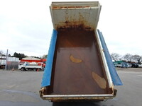 日野デュトロローダーダンプ小型（2t・3t）[写真09]