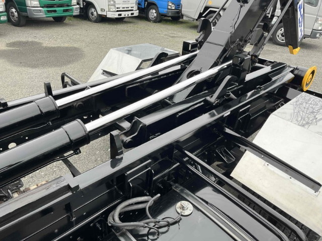 日野レンジャーコンテナ専用車中型（4t）[写真12]