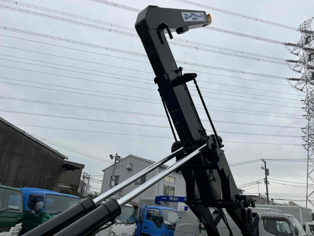 日野レンジャーコンテナ専用車中型（4t）[写真19]