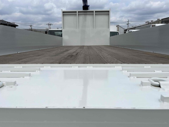 いすゞフォワードセルフクレーン4段中型（4t）[写真10]