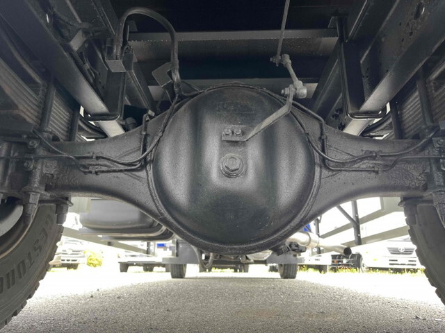 いすゞフォワードセルフクレーン4段中型（4t）[写真17]