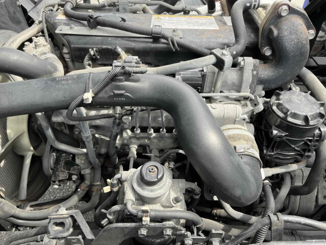 いすゞフォワードセルフクレーン4段中型（4t）[写真26]