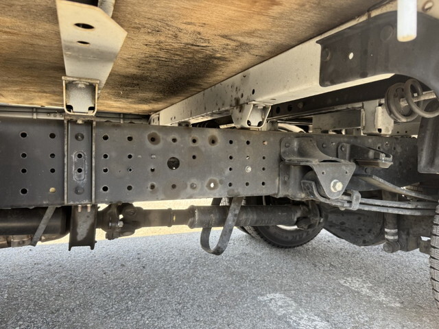 日野デュトロ平ボディ小型（2t・3t）[写真31]