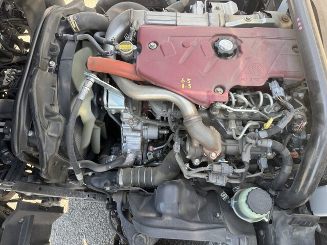 日野デュトロ平ボディ小型（2t・3t）[写真34]