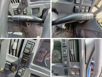 いすゞフォワードアルミウイング中型（4t）[写真23]