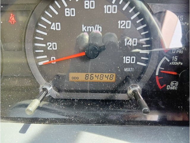 いすゞフォワードアルミウイング中型（4t）[写真23]