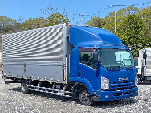 いすゞフォワードアルミウイング中型（4t）[写真03]