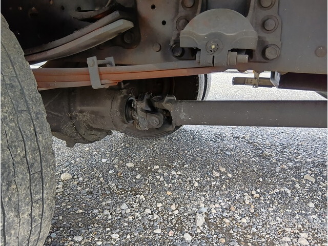 いすゞフォワードアルミウイング中型（4t）[写真31]