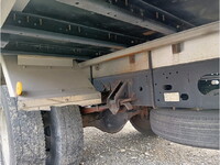 いすゞフォワードアルミウイング中型（4t）[写真36]