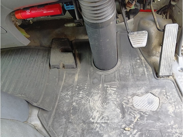 いすゞエルフアルミバン小型（2t・3t）[写真17]