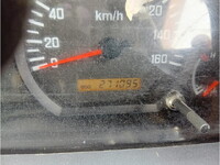 いすゞエルフアルミバン小型（2t・3t）[写真27]