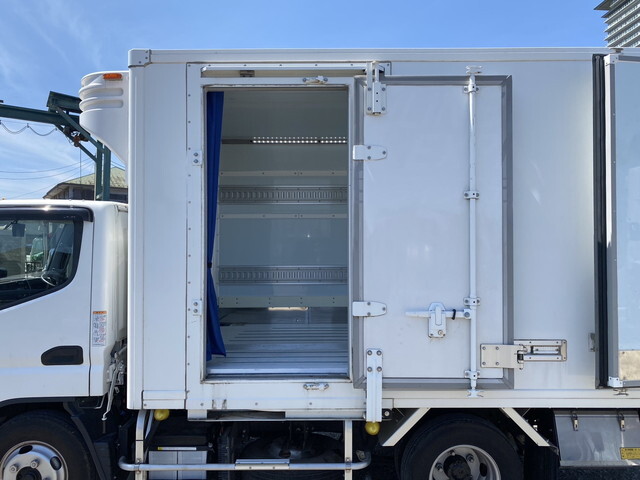 三菱ふそうキャンター冷凍車（冷蔵車）小型（2t・3t）[写真13]