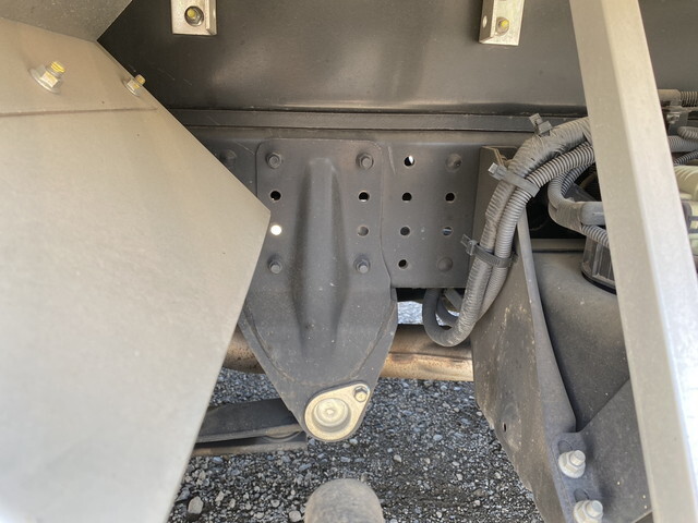 三菱ふそうキャンター冷凍車（冷蔵車）小型（2t・3t）[写真19]