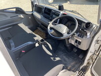 三菱ふそうキャンター冷凍車（冷蔵車）小型（2t・3t）[写真23]