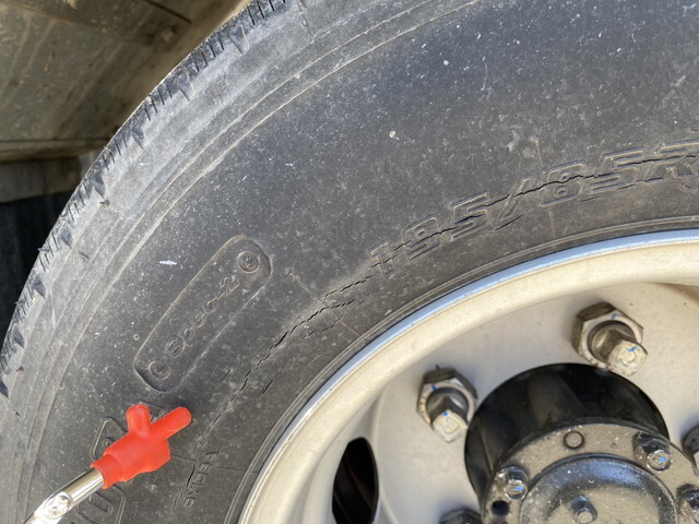 三菱ふそうキャンター冷凍車（冷蔵車）小型（2t・3t）[写真35]