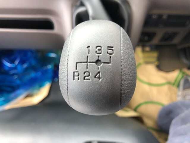 三菱ふそうキャンターダンプ小型（2t・3t）[写真15]