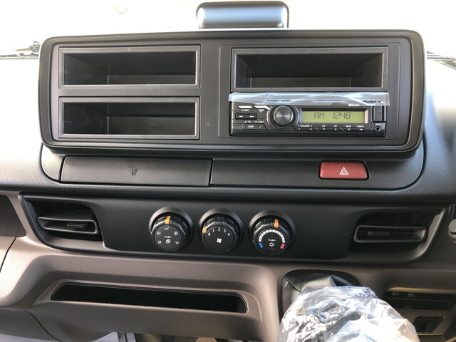 三菱ふそうキャンターダンプ小型（2t・3t）[写真10]