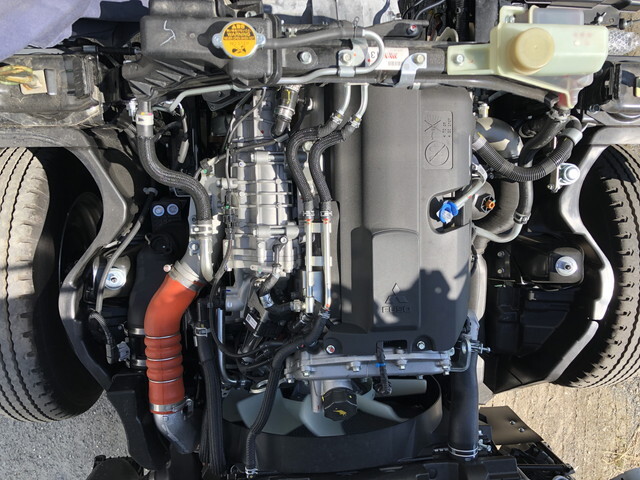 三菱ふそうキャンターダンプ小型（2t・3t）[写真23]