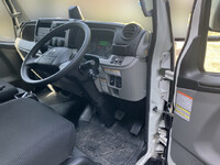 三菱ふそうキャンターアルミバン小型（2t・3t）[写真28]