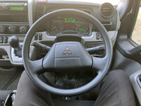 三菱ふそうキャンターアルミバン小型（2t・3t）[写真30]