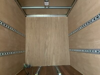 三菱ふそうキャンターアルミバン小型（2t・3t）[写真10]