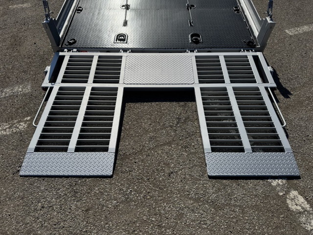 トヨタダイナセーフティローダー小型（2t・3t）[写真13]