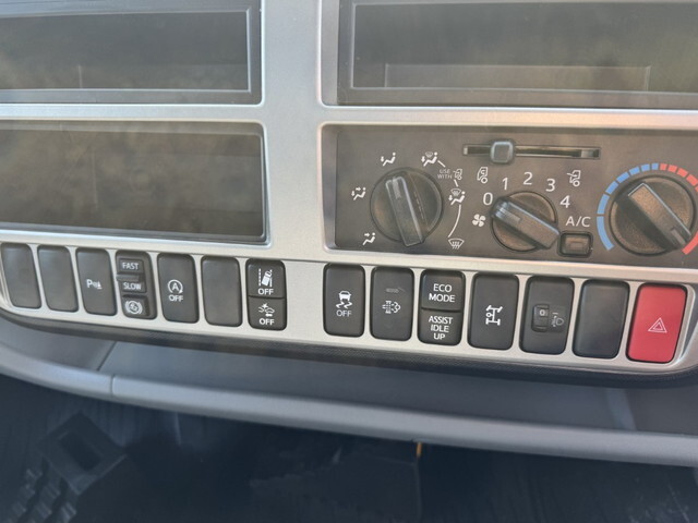 トヨタダイナセーフティローダー小型（2t・3t）[写真22]