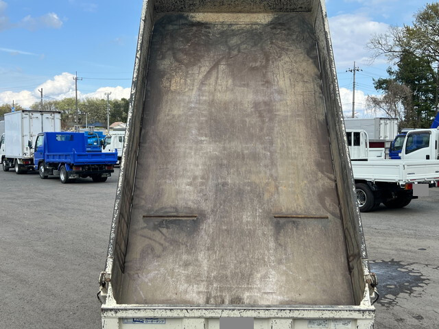 日野デュトロローダーダンプ小型（2t・3t）[写真10]