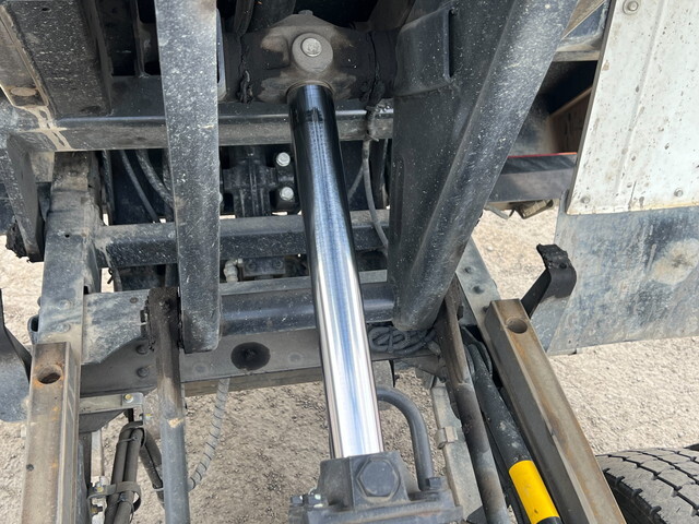 日野デュトロローダーダンプ小型（2t・3t）[写真15]