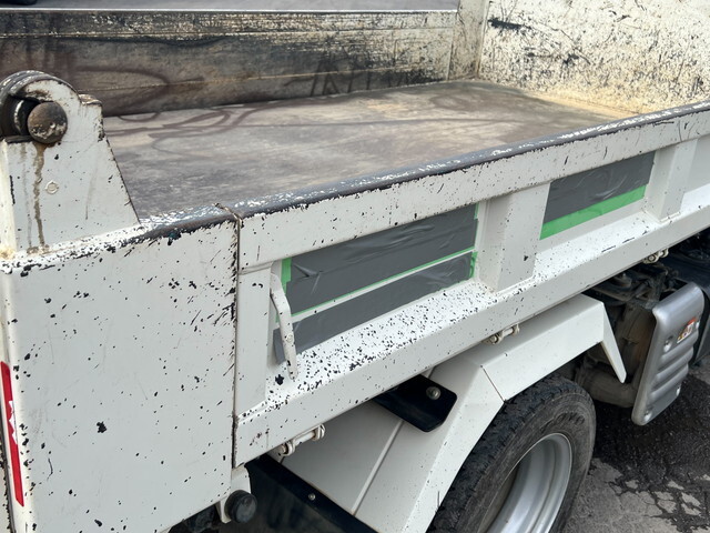 日野デュトロローダーダンプ小型（2t・3t）[写真37]