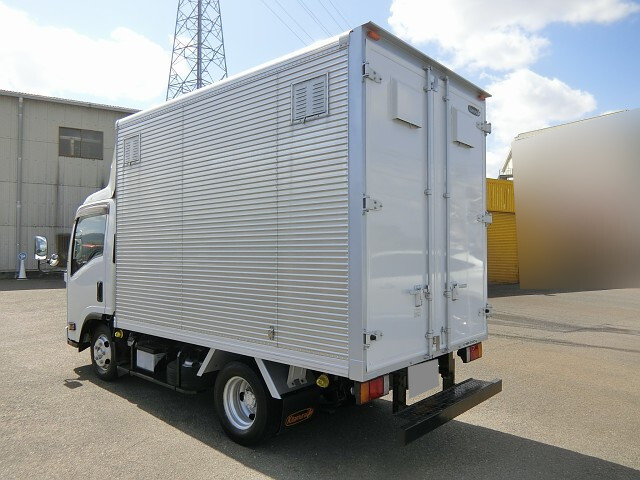 マツダタイタンアルミバン小型（2t・3t）[写真02]