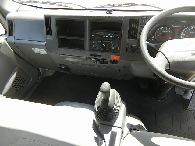 マツダタイタンアルミバン小型（2t・3t）[写真20]