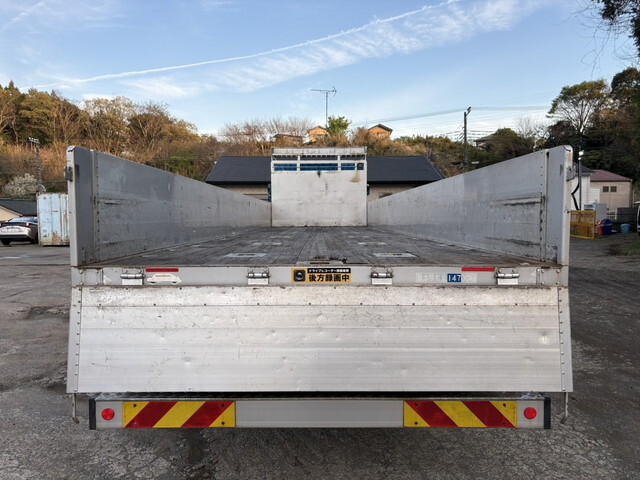 UDトラックスクオンアルミブロック大型（10t）[写真02]