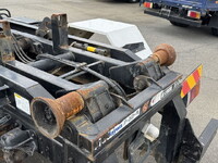 三菱ふそうファイターコンテナ専用車中型（4t）[写真11]