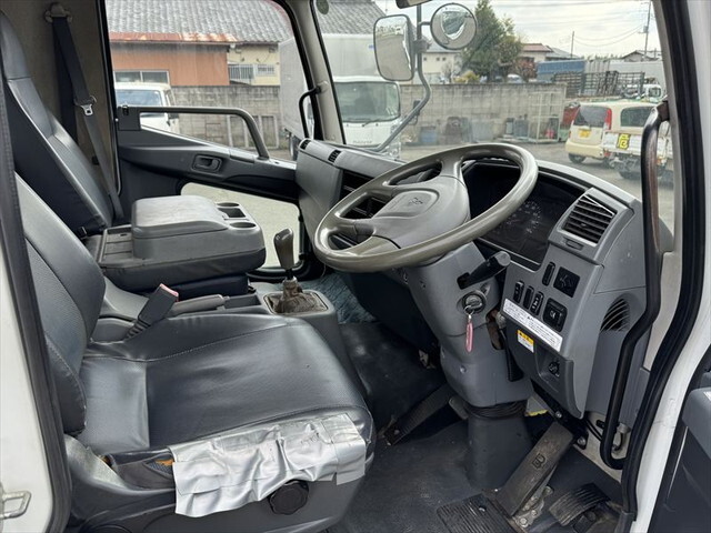 三菱ふそうファイターコンテナ専用車中型（4t）[写真20]