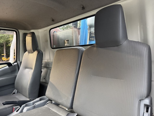 日野デュトロバキュームカー小型（2t・3t）[写真13]