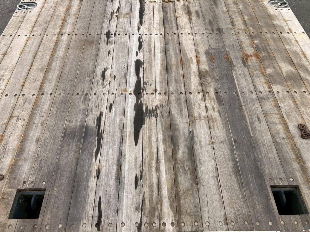 三菱ふそうスーパーグレートセーフティローダー大型（10t）[写真10]