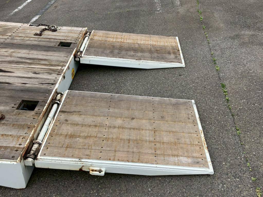 三菱ふそうスーパーグレートセーフティローダー大型（10t）[写真12]