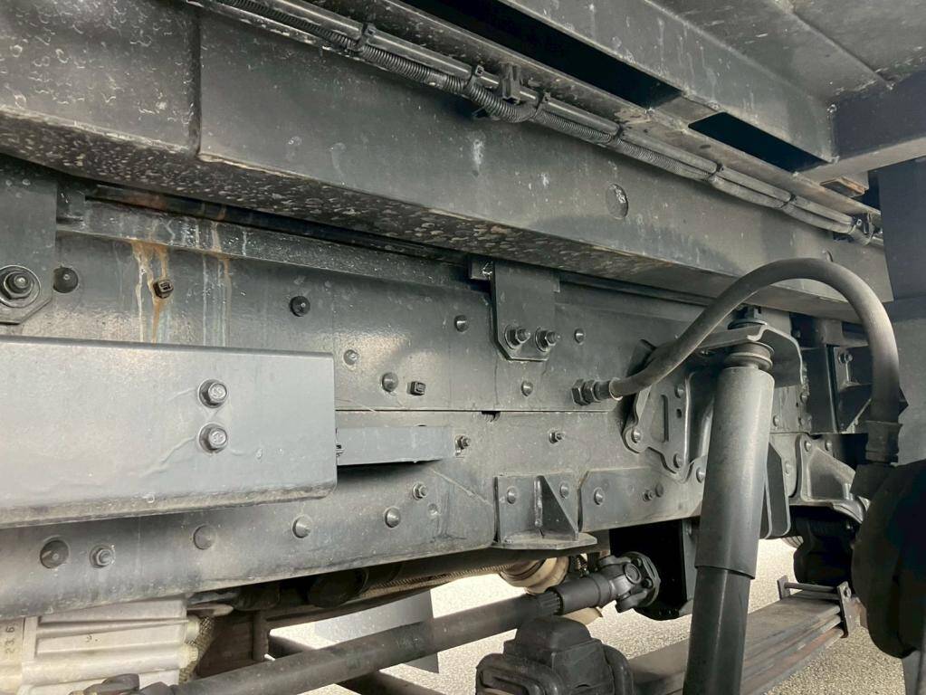 三菱ふそうスーパーグレートセーフティローダー大型（10t）[写真16]