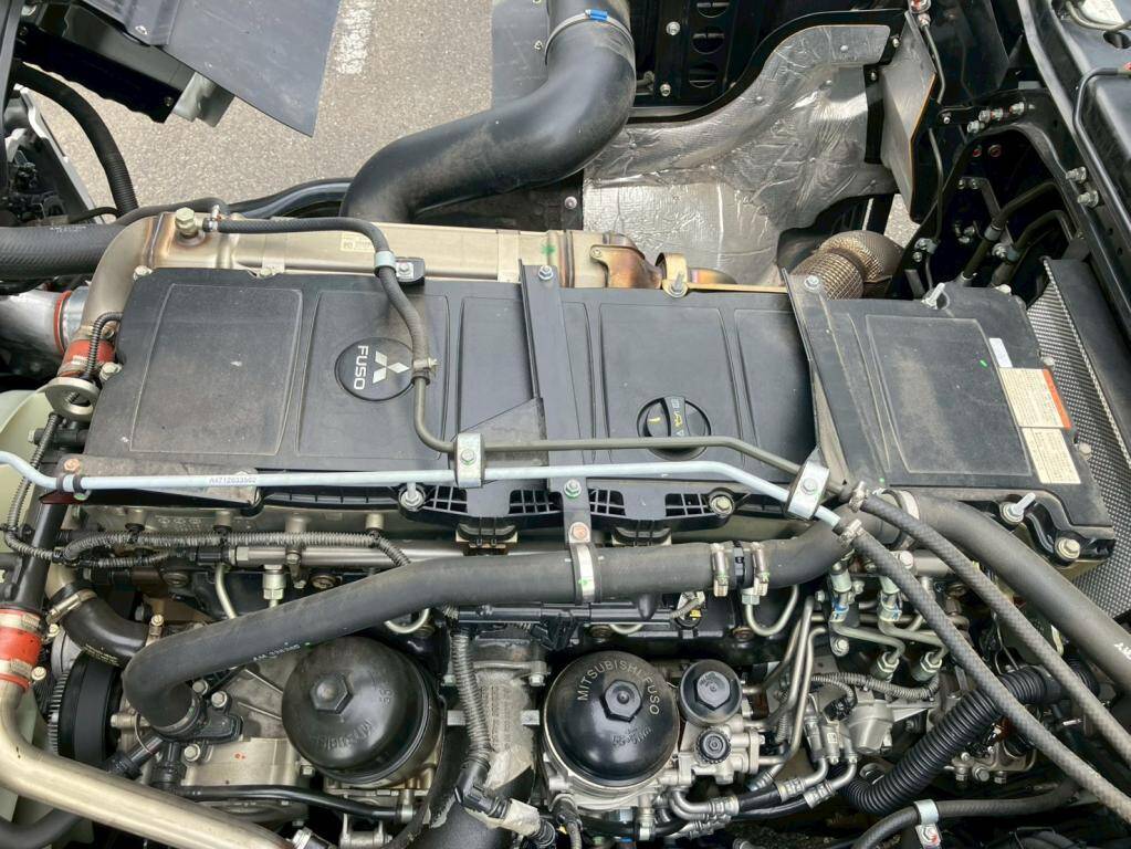 三菱ふそうスーパーグレートセーフティローダー大型（10t）[写真19]