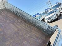 三菱ふそうキャンターダンプ小型（2t・3t）[写真09]