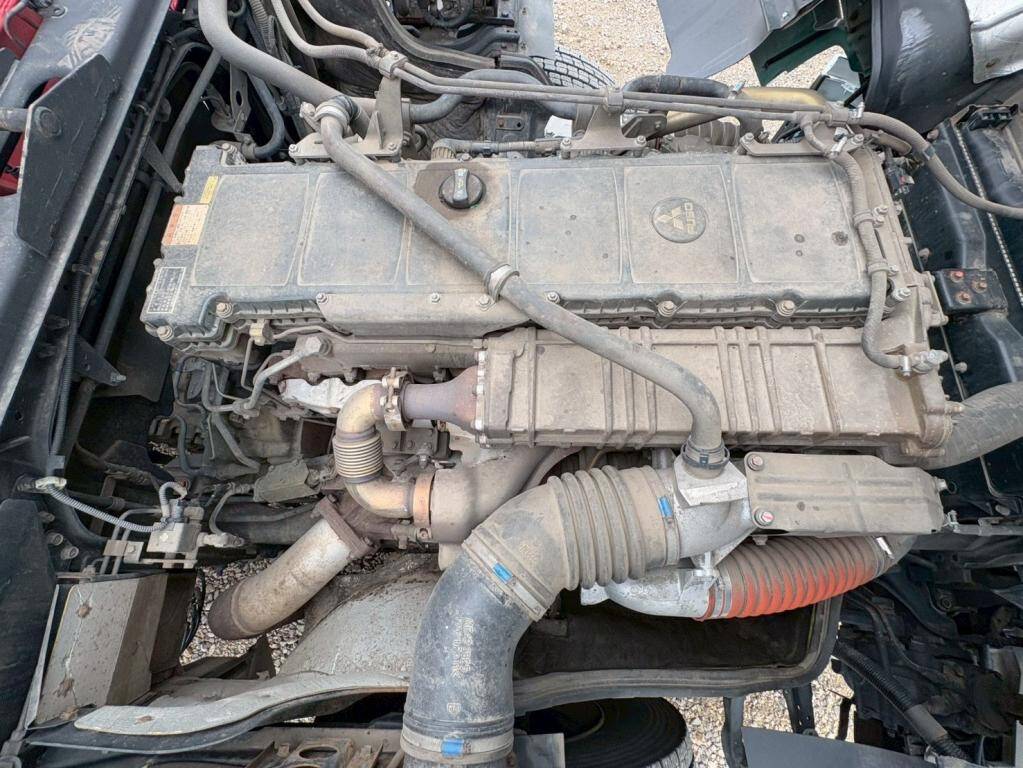 三菱ふそうスーパーグレートクレーン4段大型（10t）[写真15]