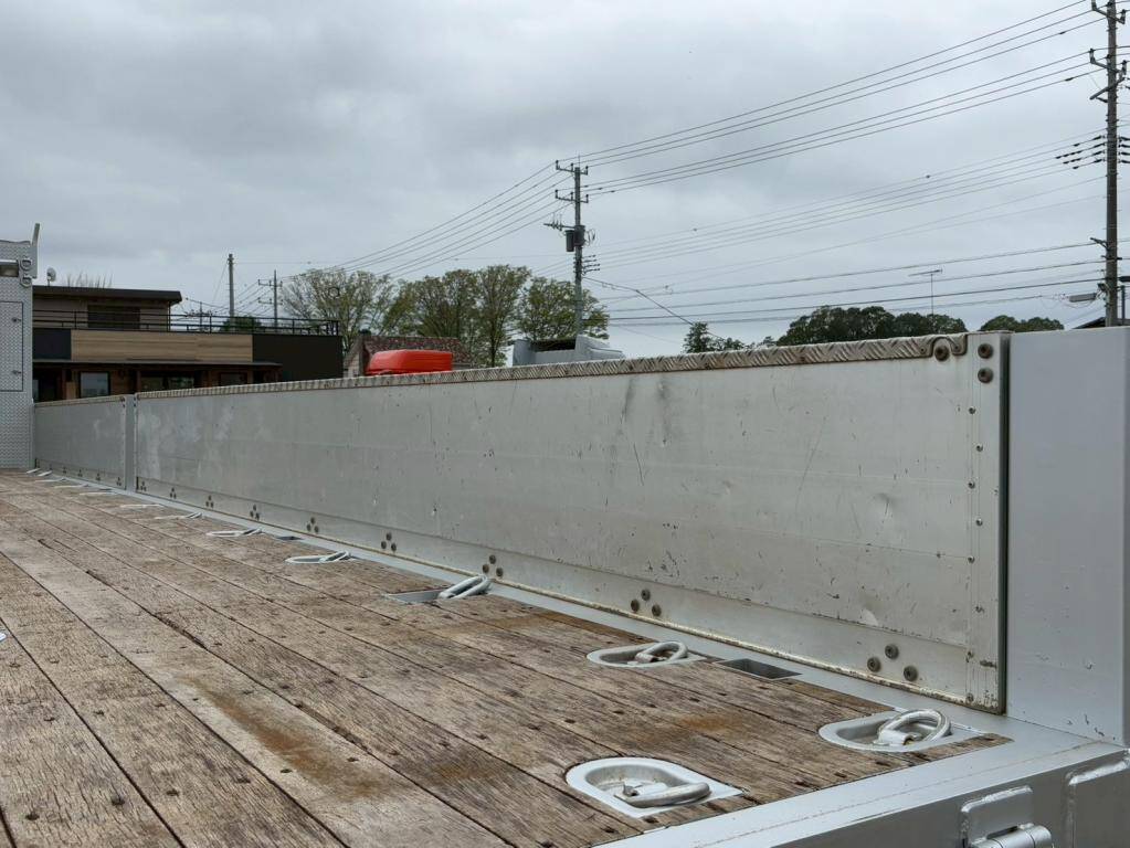 三菱ふそうスーパーグレートクレーン4段大型（10t）[写真08]