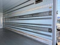 日野レンジャー冷凍車（冷蔵車）中型（4t）[写真11]