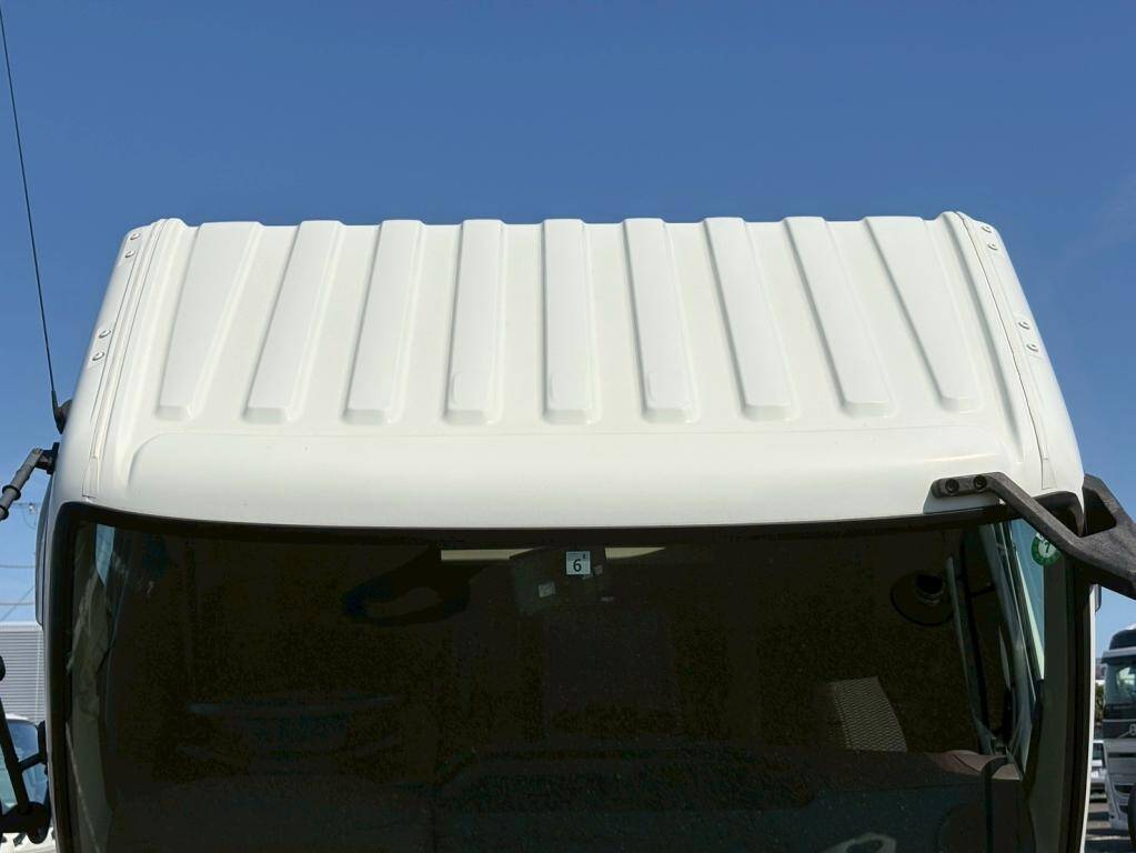 日野レンジャー冷凍車（冷蔵車）中型（4t）[写真17]