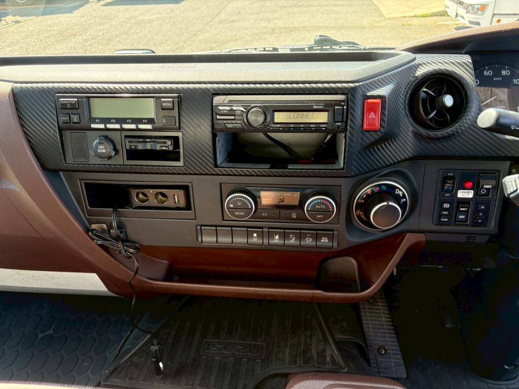 日野レンジャー冷凍車（冷蔵車）中型（4t）[写真19]