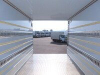 三菱ふそうキャンター冷凍車（冷蔵車）小型（2t・3t）[写真13]